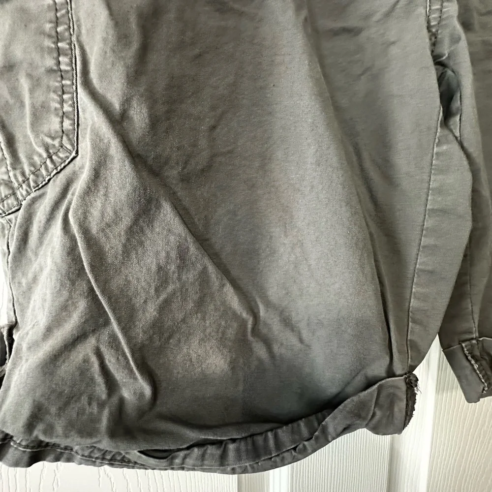 Apt. 9 Women's Gray Cargo Shorts